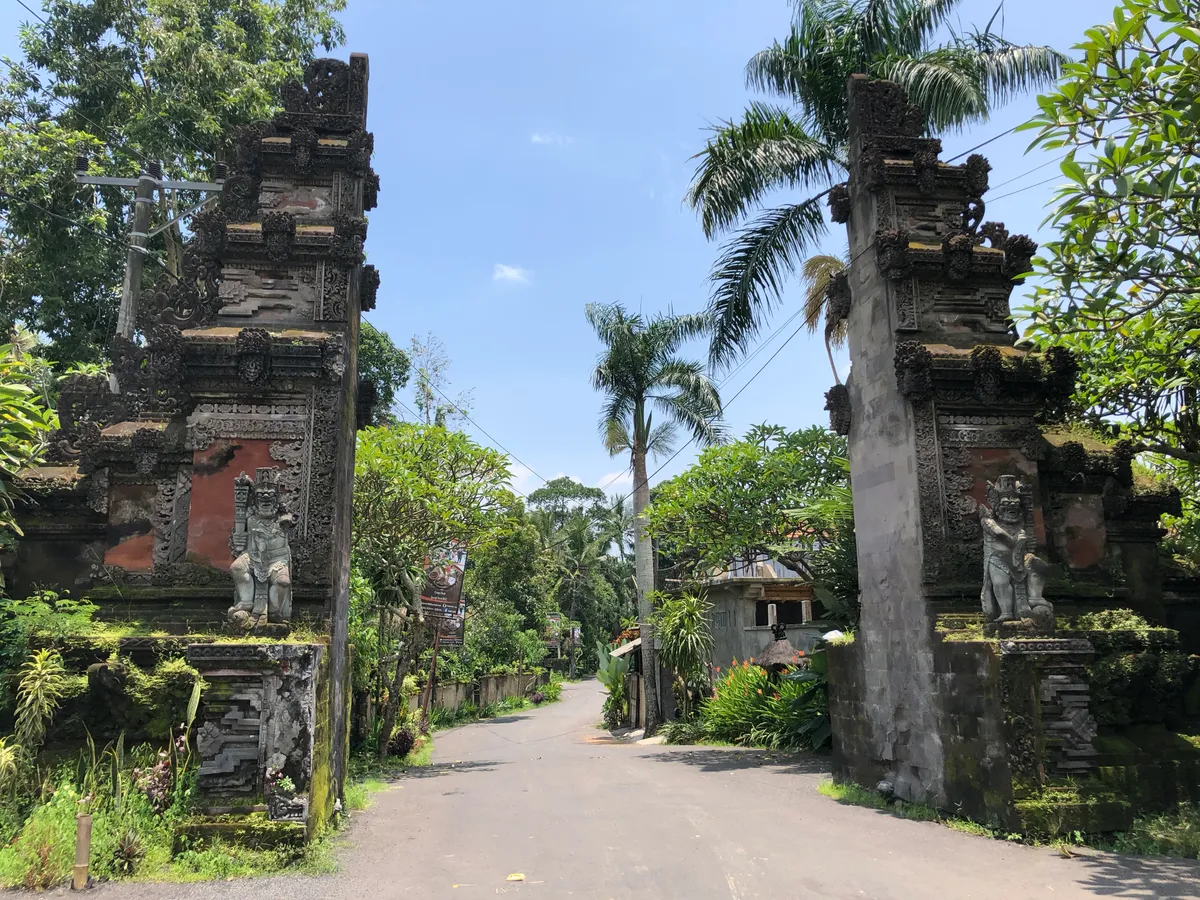 Statue at the entrance of Monkey Forest